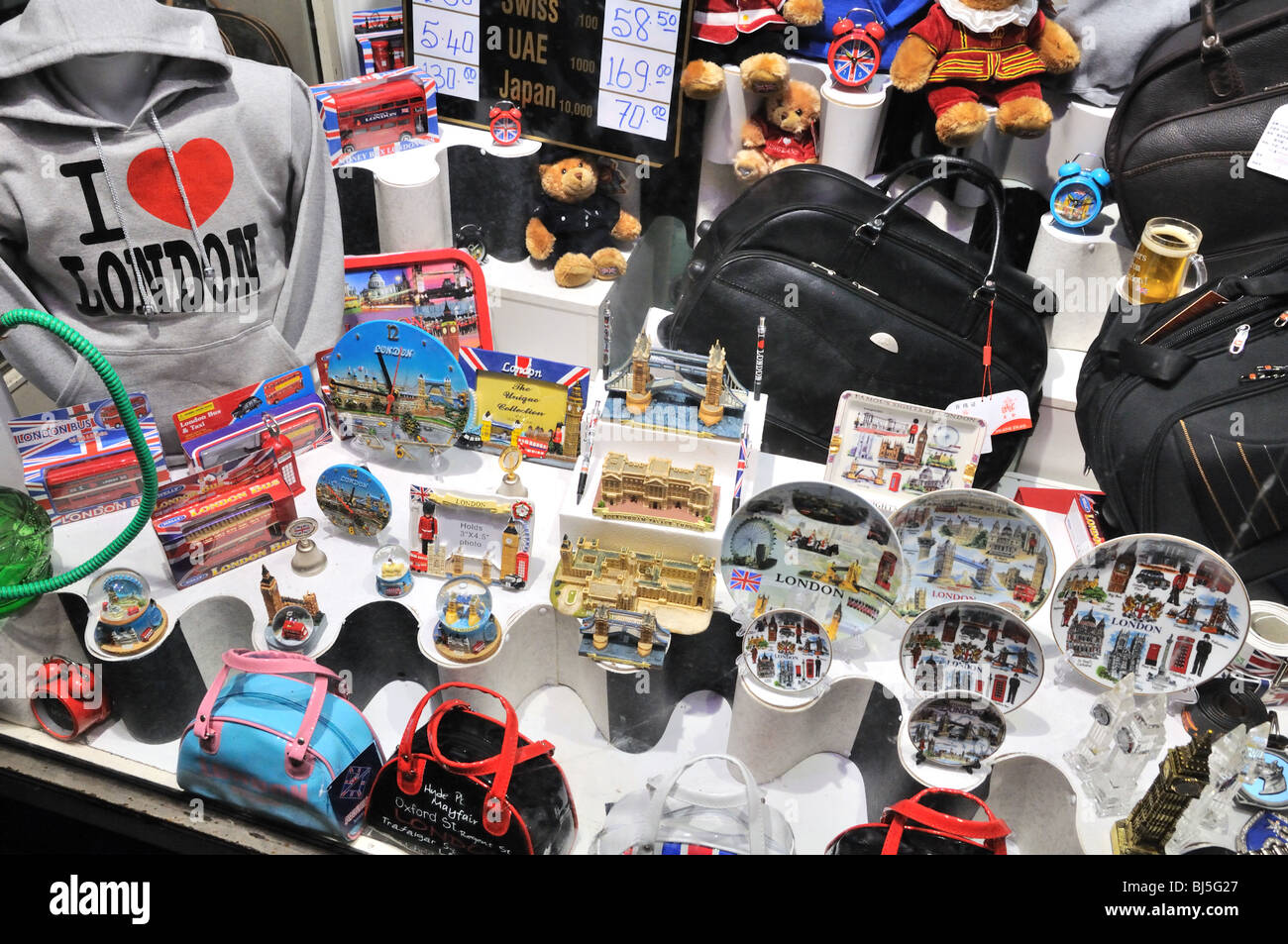 Fenster des London-Geschenk-Shop mit souvenirs Stockfoto