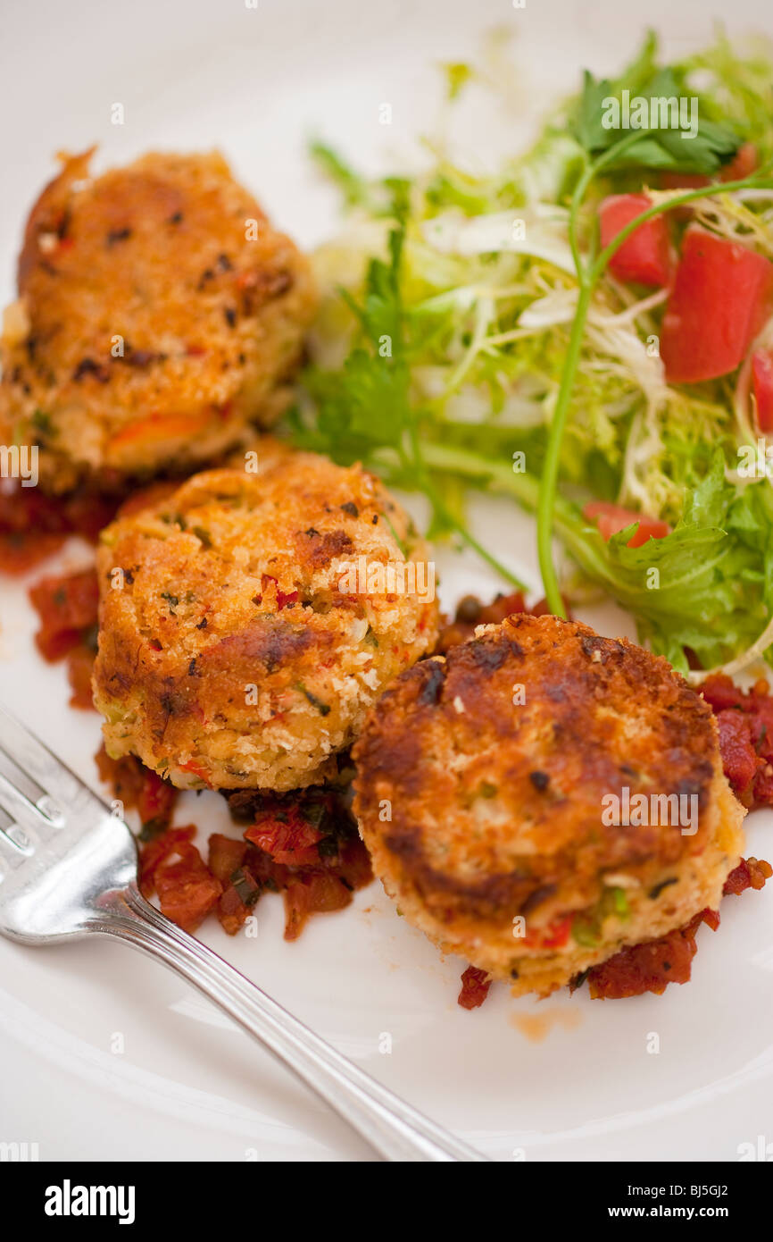 Krabben Sie-Kuchen, Stella Mare Restaurant, Santa Barbara, California, Vereinigte Staaten von Amerika Stockfoto