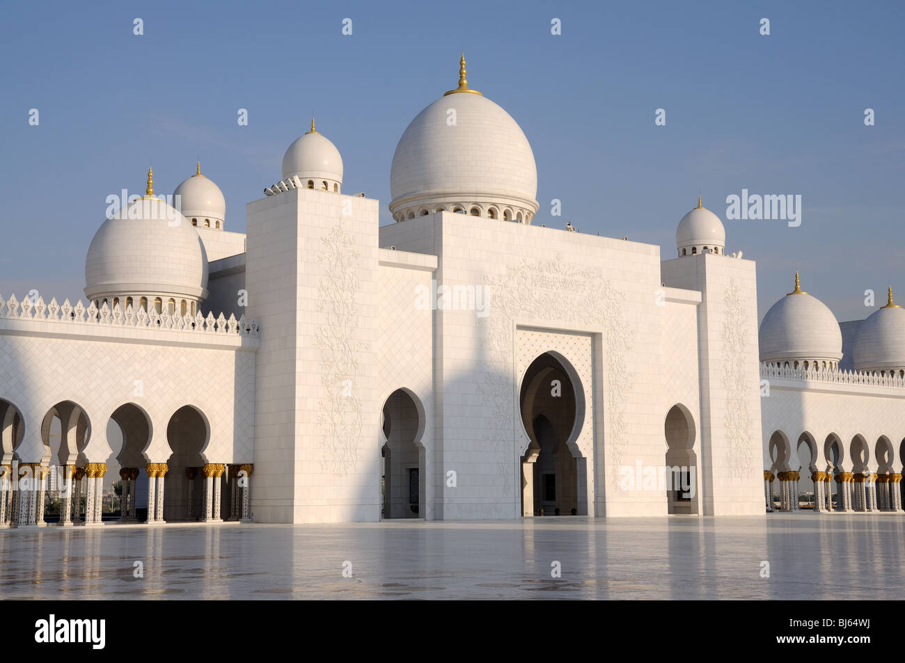 Sheikh-Zayed-Moschee in Abu Dhabi, Vereinigte Arabische Emirate Stockfoto