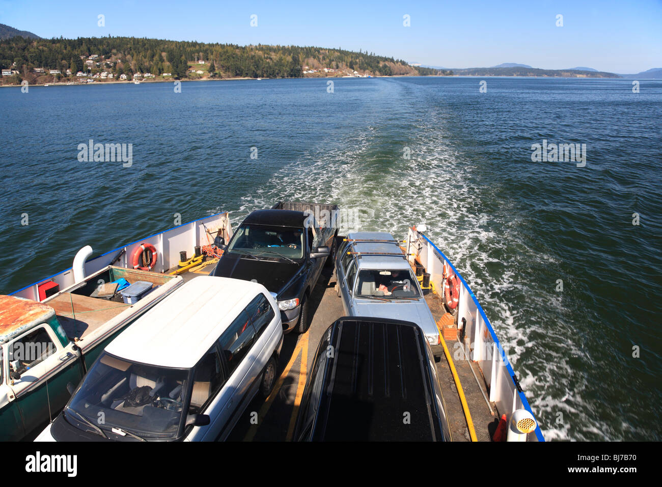 Brentwood Bay-Mill Bay Ferry, Saanich Inlet, Britisch-Kolumbien Stockfoto