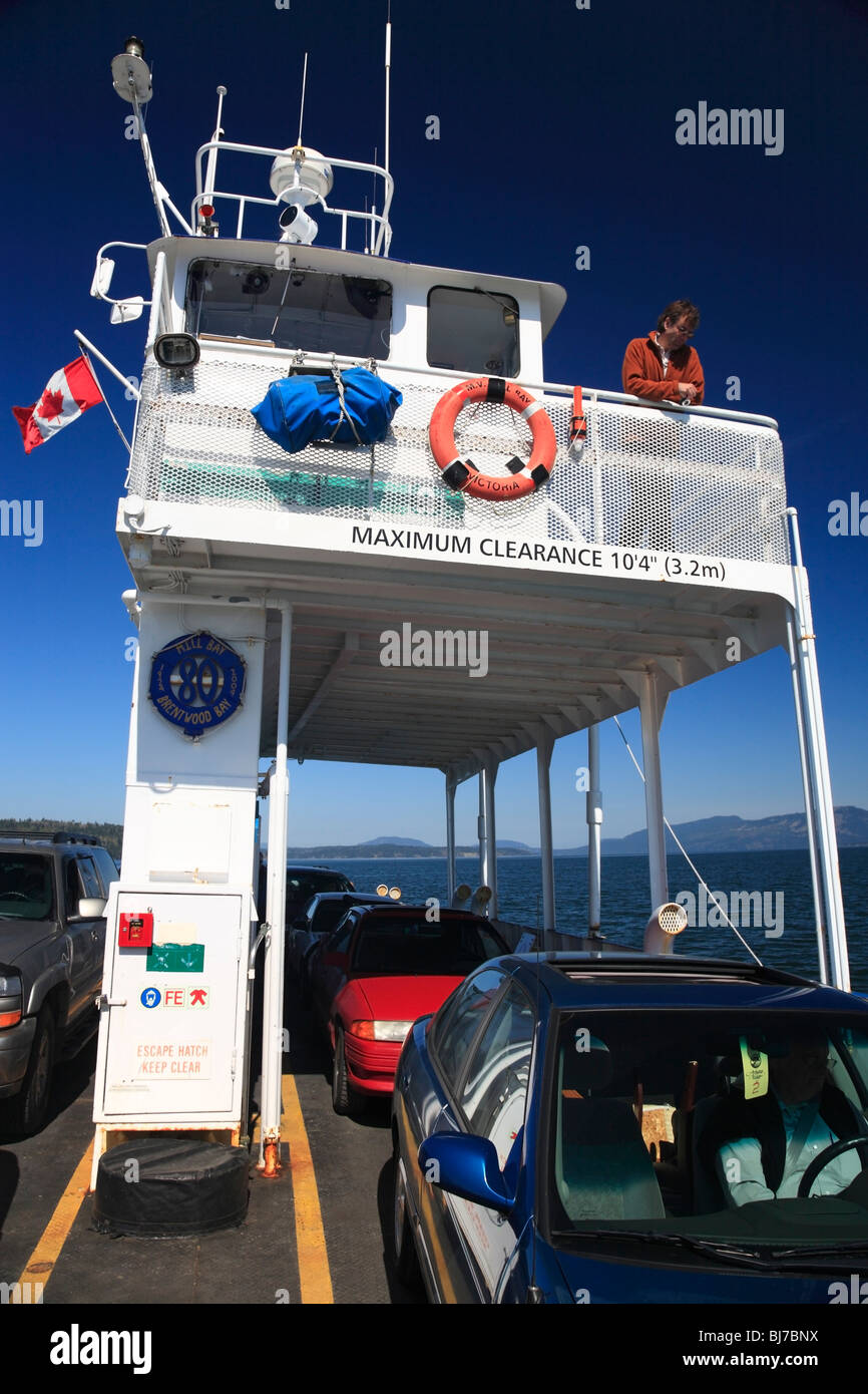 Brentwood Bay-Mill Bay Ferry, Saanich Inlet, Britisch-Kolumbien Stockfoto