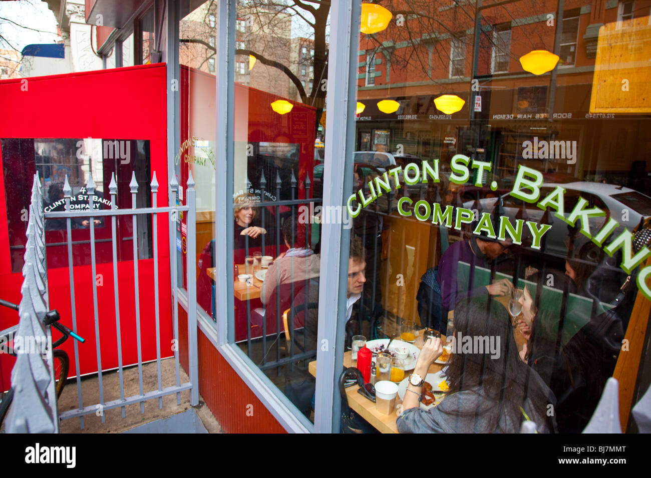 Brunch im Clinton St Backen Unternehmen in der Lower East Side, Manhattan, New York Stockfoto