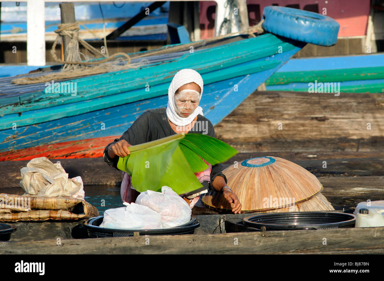 Pasar Terapung schwimmenden Markt, Kuiin und Flüsse Barito, Banjarmasin, Kalimantan, Indonesien Stockfoto