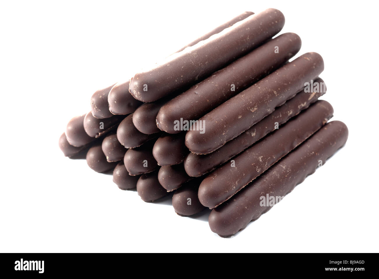 Haufen von dunkler Schokolade Finger Kekse Stockfoto