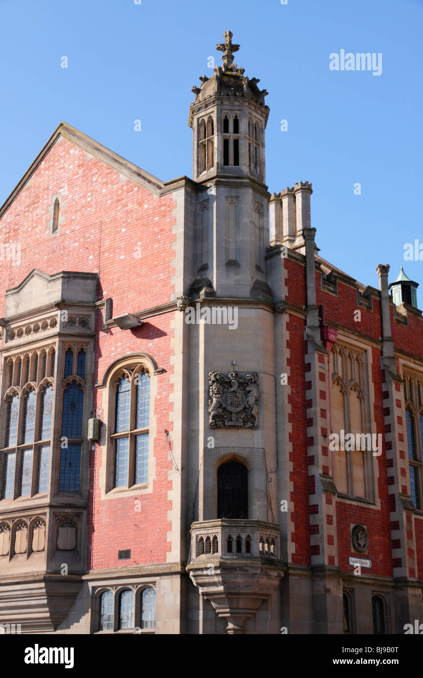 Bideford altes Rathaus, 19. Jahrhundert, die Gebäude im Tudor-Stil in Anerkennung der Städte elisabethanischen Erbe. Stockfoto