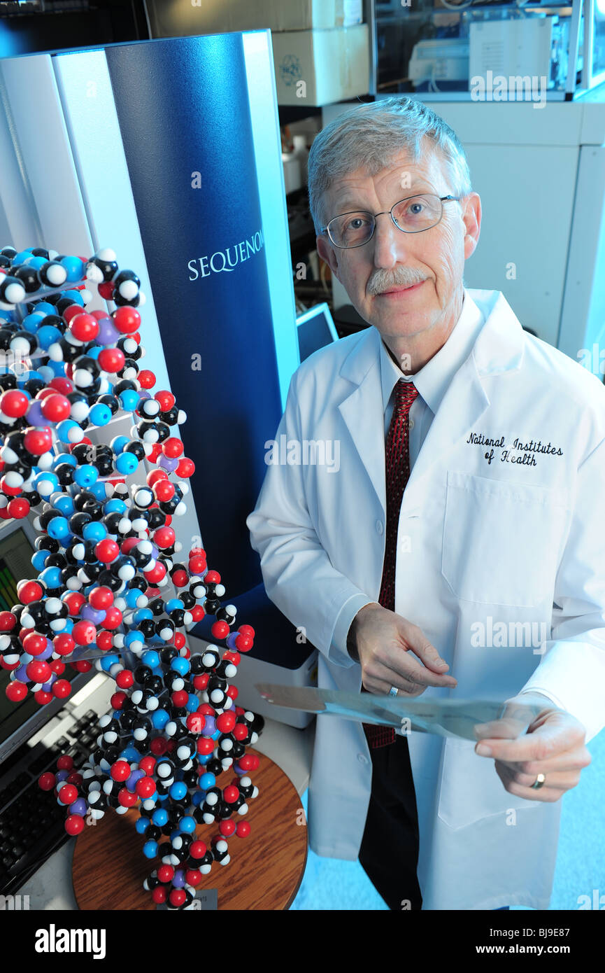 Dr.Francis Collins ehemaliger Direktor des Human Genome Project, jetzt Direktor der National Institutes of Health - NIH Stockfoto Dr.Francis Collins ehemaliger Direktor des Human Genome Project, jetzt Direktor der National Institutes of Health - NIH Stockfoto
