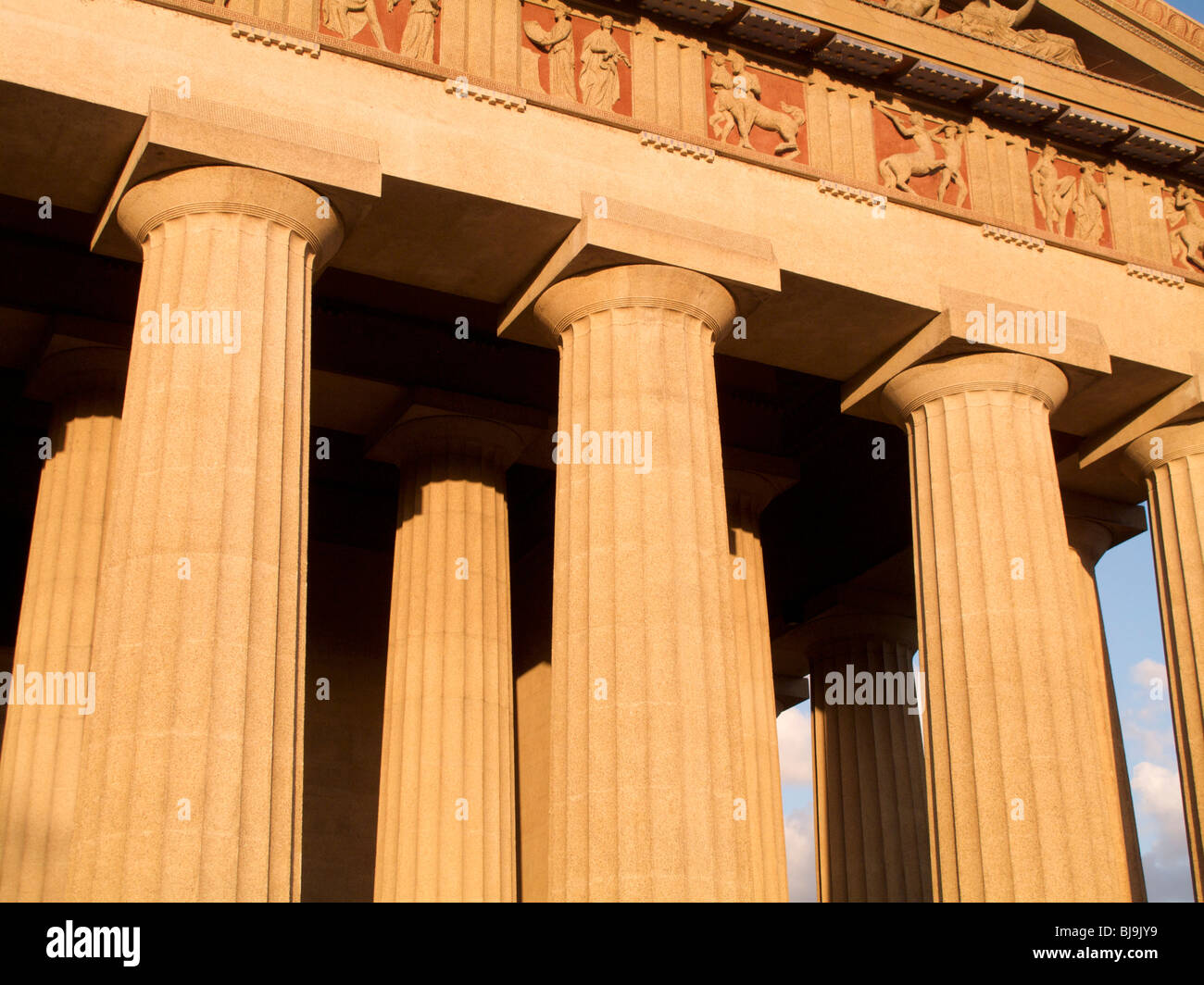 Dorische Säulen. Parthenon Replik, Centennial Park, Nashville, Tennessee. Stockfoto