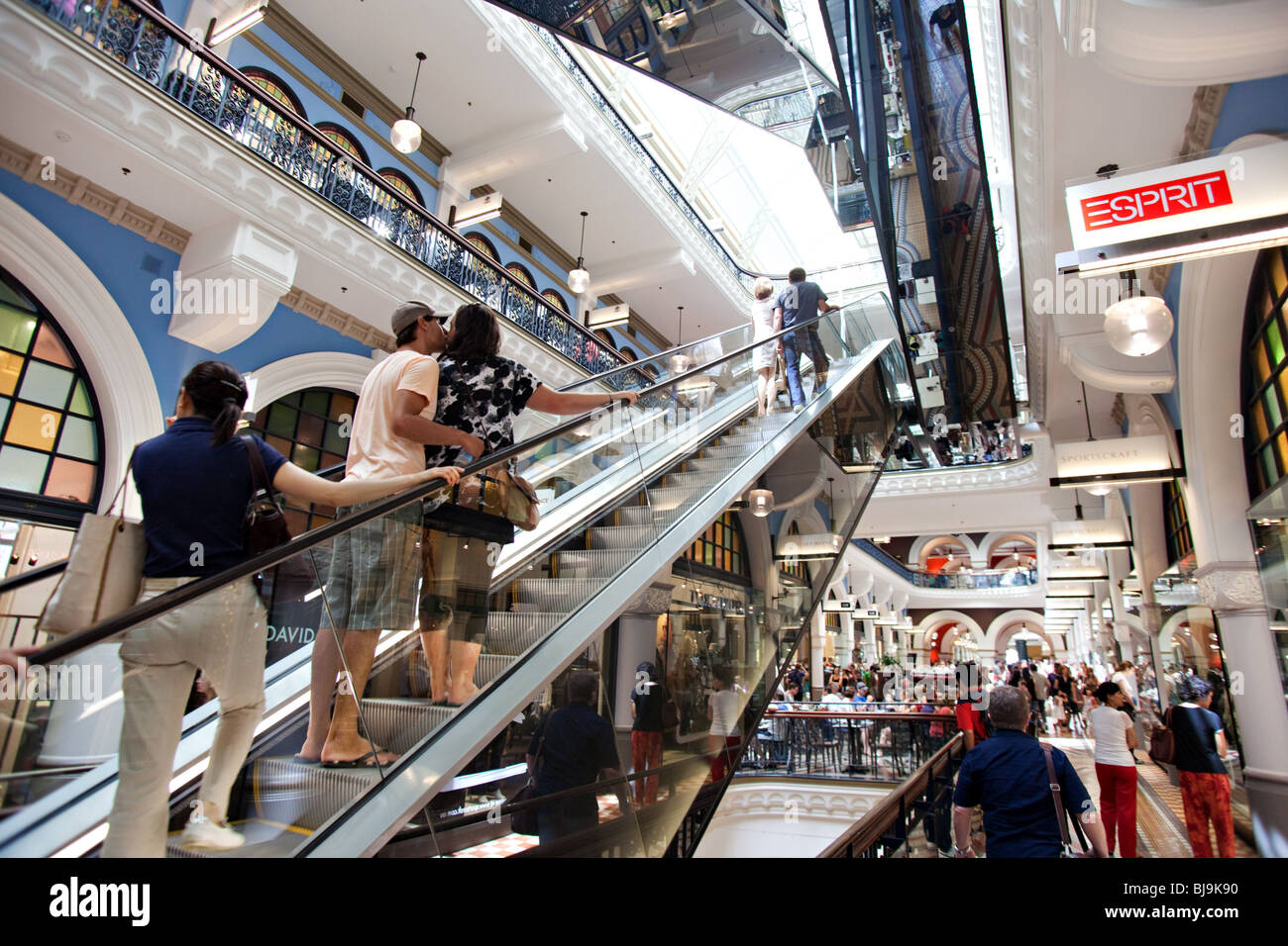 Shopping in Queen Victoria Building Shopping Mall Sydney, Australien Stockfoto
