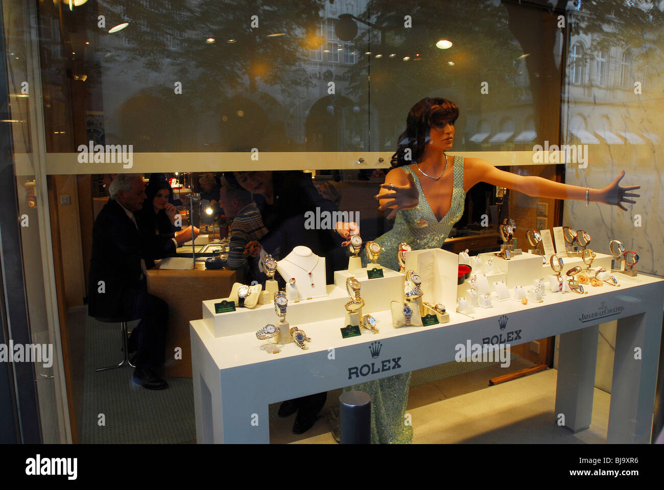Schaufenster eines Rolex Schmuck Shop, Zürich, Schweiz Stockfotografie -  Alamy