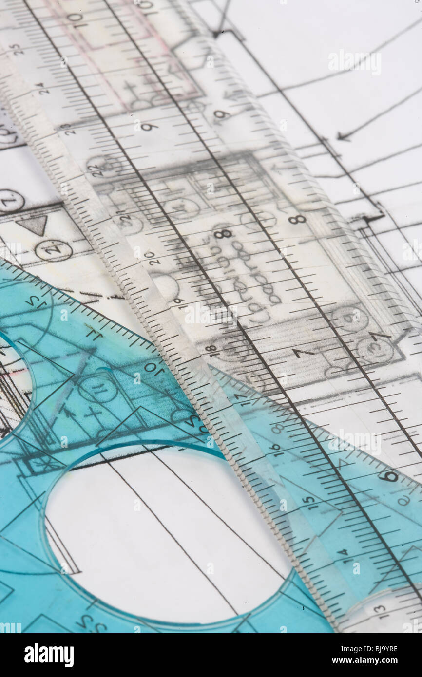 Nahaufnahme von Kunststoff Geometrie legen Sie Schuss auf Arbeitsblatt Stockfoto