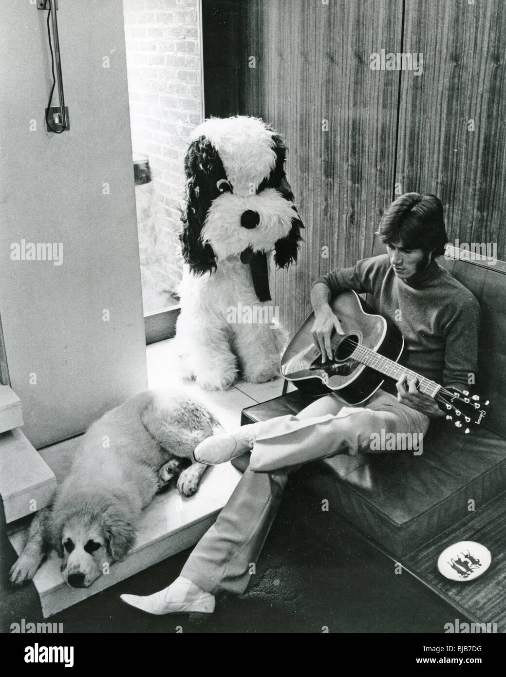 BARRY GIBB von den Bee Gees-Gruppe in seinem Londoner Haus im Juni 1968. Foto Tony Gale Stockfoto