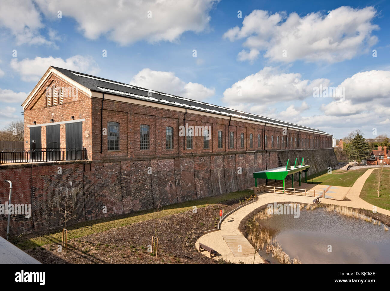 Der ehemalige königliche Zug-Schuppen am Gehäuse Wolverton Parkprojekt in Milton Keynes Stockfoto