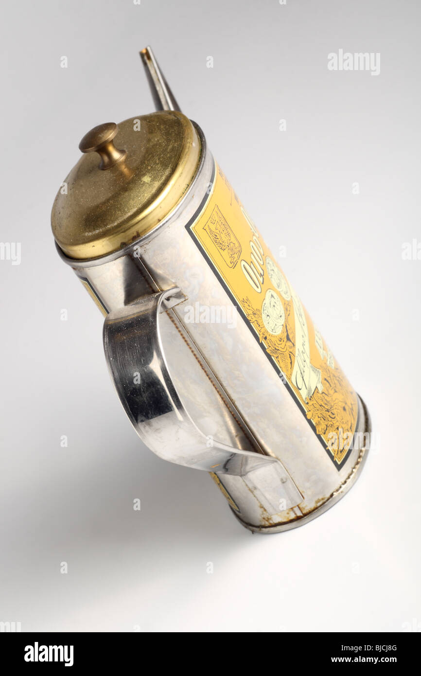 Alte Küche Öl kann aus der Toskana Stockfoto