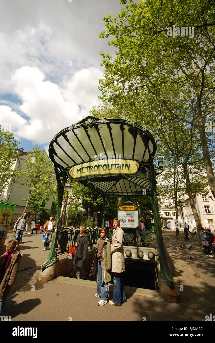 Eintrag des Abbesses Underground station Paris Frankreich Stockfoto