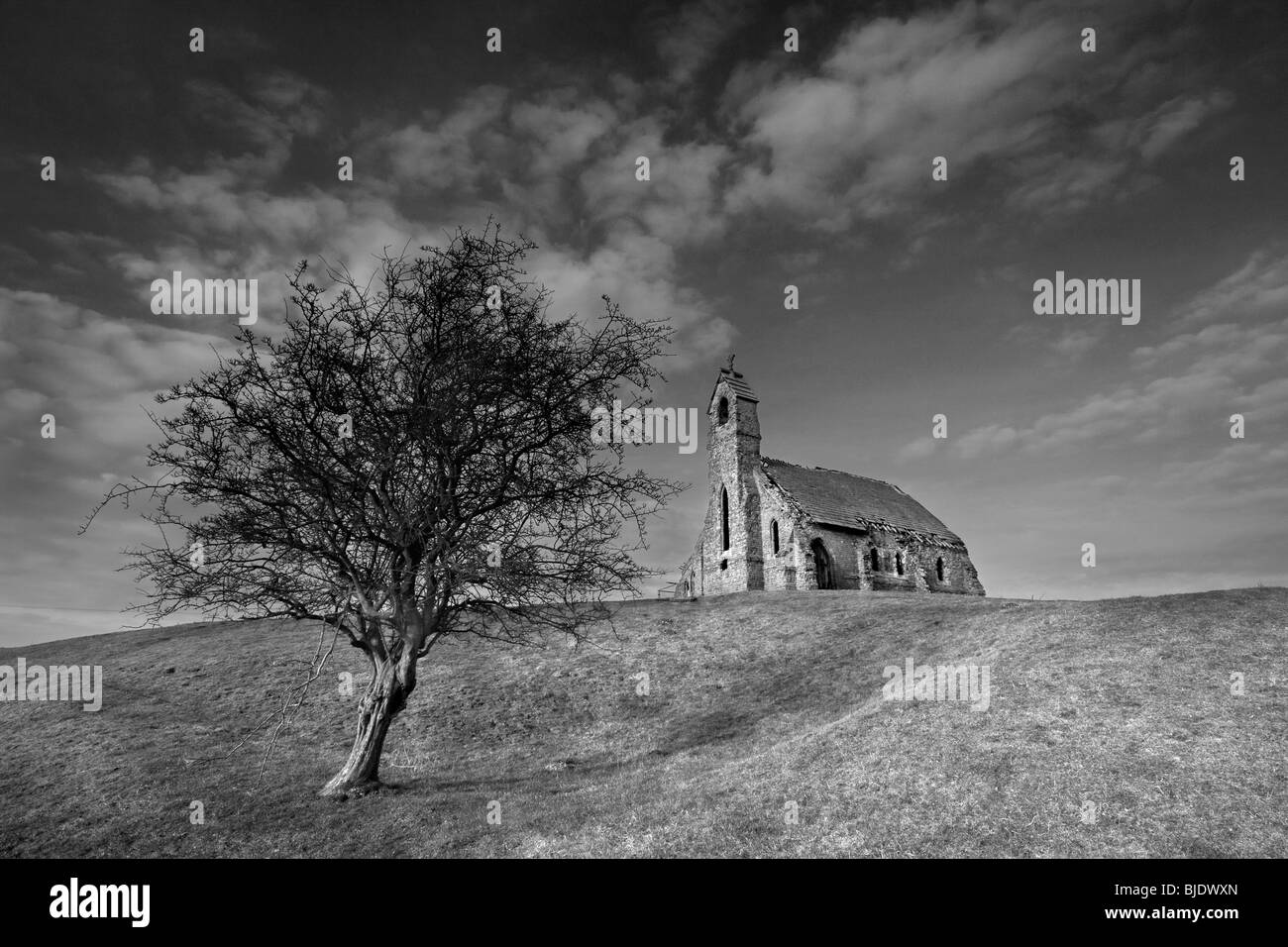 Jetzt ruiniert heilige Dreiheit-Kirche (erbaut 1890) in Cottam, East Riding of Yorkshire, UK Stockfoto