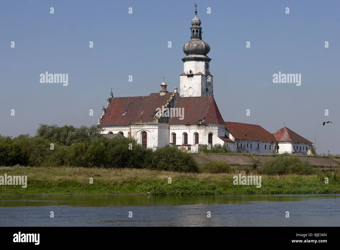 Sokal, Bernardin Kloster, Fehler 1604-1619, Fluss, Lemberg/Lviv Oblast, Westukraine Stockfoto