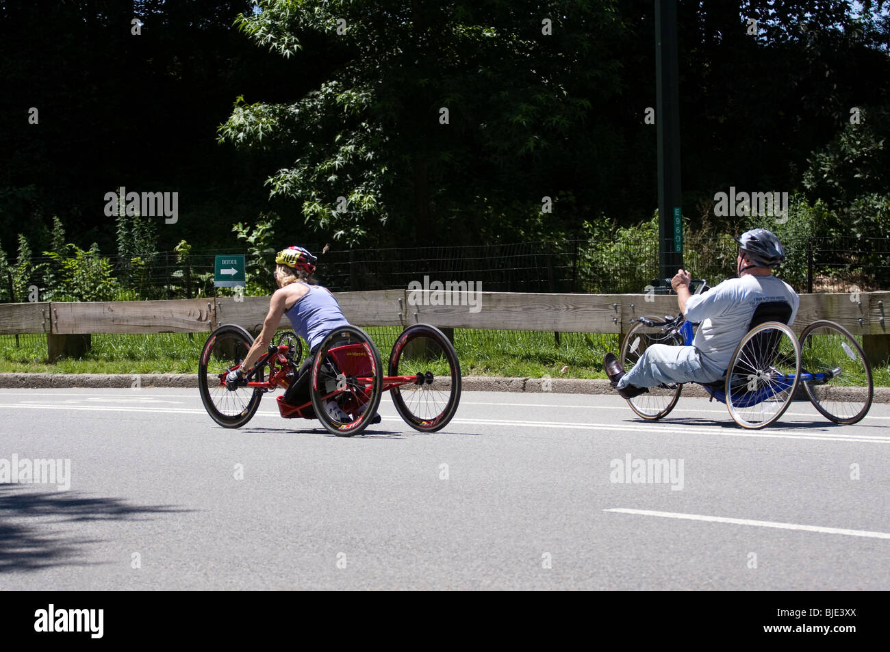 Zwei-Dreirad Recumbent Fahrräder im New Yorker Central Park. Stockfoto