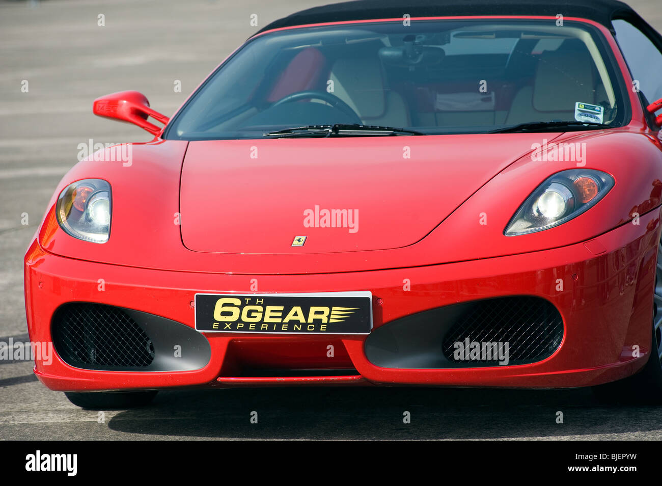 Roten Ferrari, Fahrt Erfahrung Tag, Elvington York UK Stockfoto