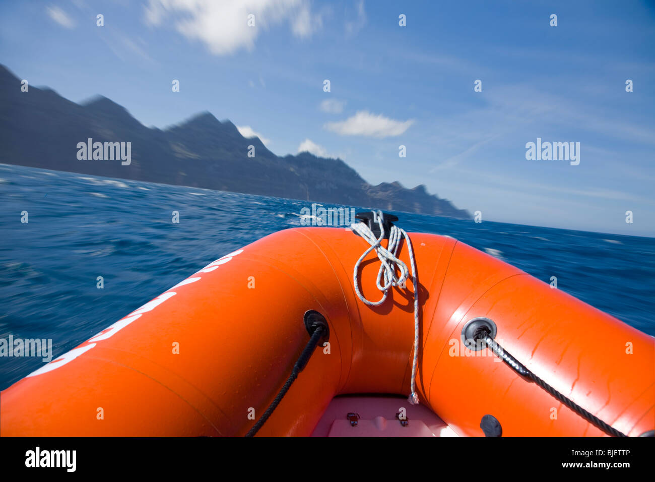 Das Wassertaxi zwischen Puerto de Las Nieves / Agaete und Gui Gui entlang der West Küste von Gran Canaria Stockfoto