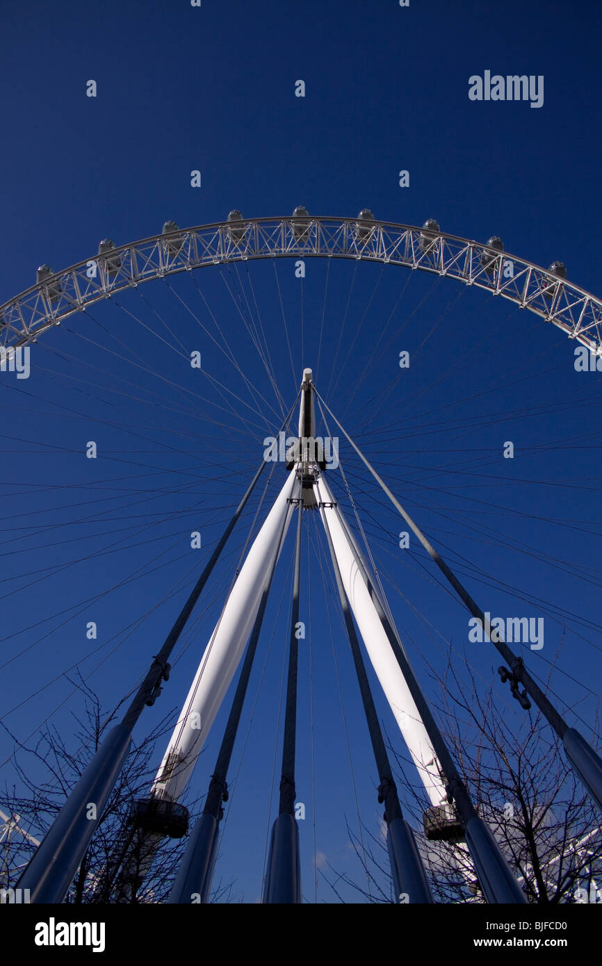 London Eye Millennium Wheel auf der Southbank, London Stockfoto