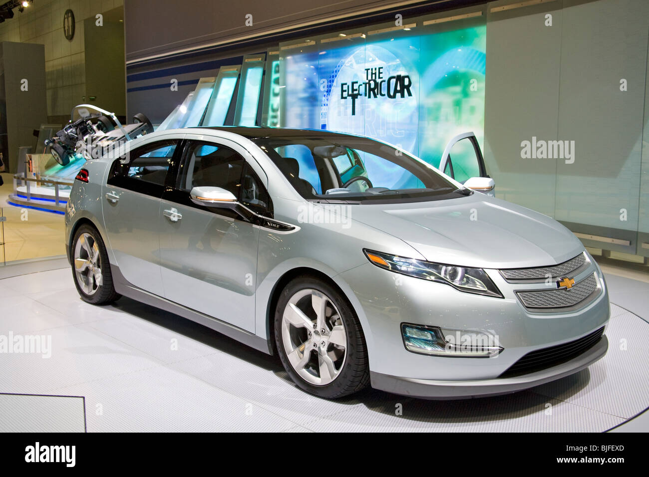Chevy Volt. Alternativen Kraftstoffen betriebene Fahrzeuge auf der 2009 Los Angeles Auto Show, LA Convention Center, California, USA Stockfoto
