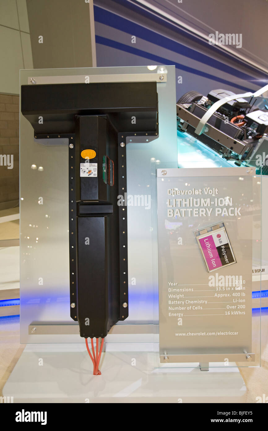 Chevy Volt. Alternativen Kraftstoffen betriebene Fahrzeuge auf der 2009 Los Angeles Auto Show, LA Convention Center, California, USA Stockfoto