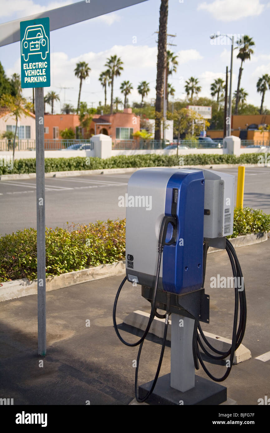 Elektrofahrzeug aufladen Station, Culver City, Los Angeles, Kalifornien, USA Stockfoto