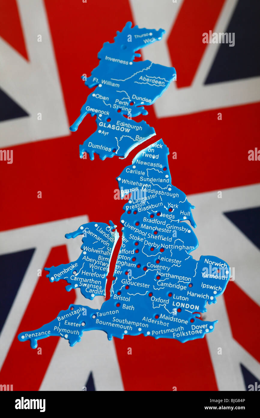 Kunststoff-Schablone des Vereinigten Königreichs mit Wales und Schottland abgebrochen. Stockfoto