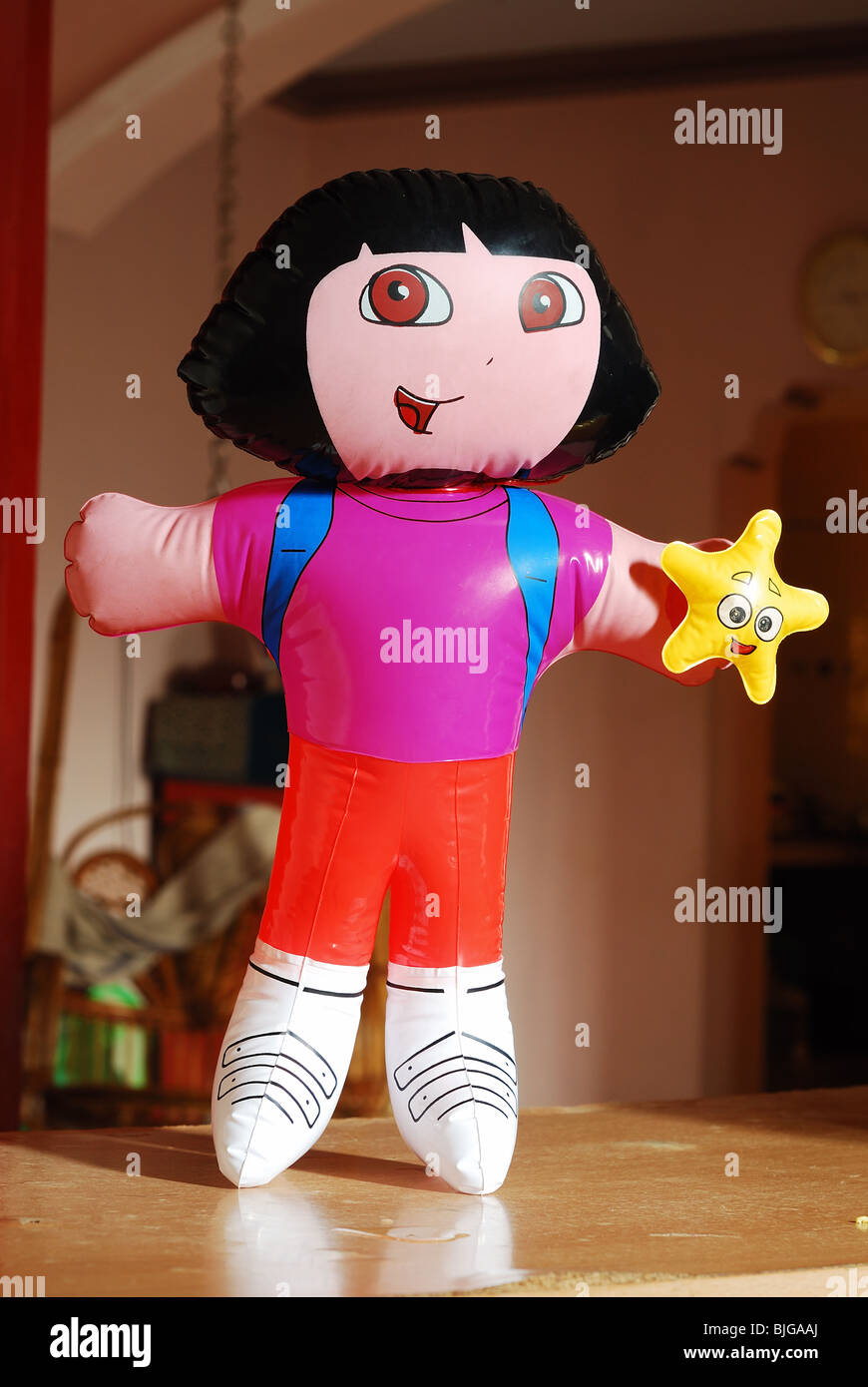 Dora puppe -Fotos und -Bildmaterial in hoher Auflösung – Alamy