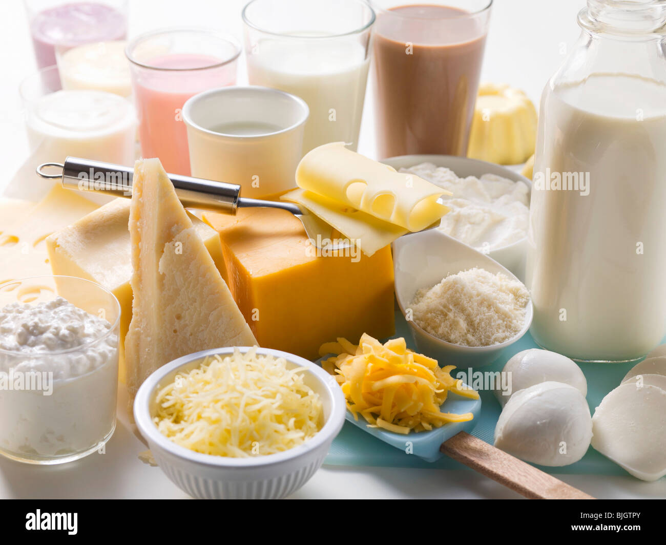 Verschiedenen Milchprodukten, Milchshakes und Käse- Stockfoto