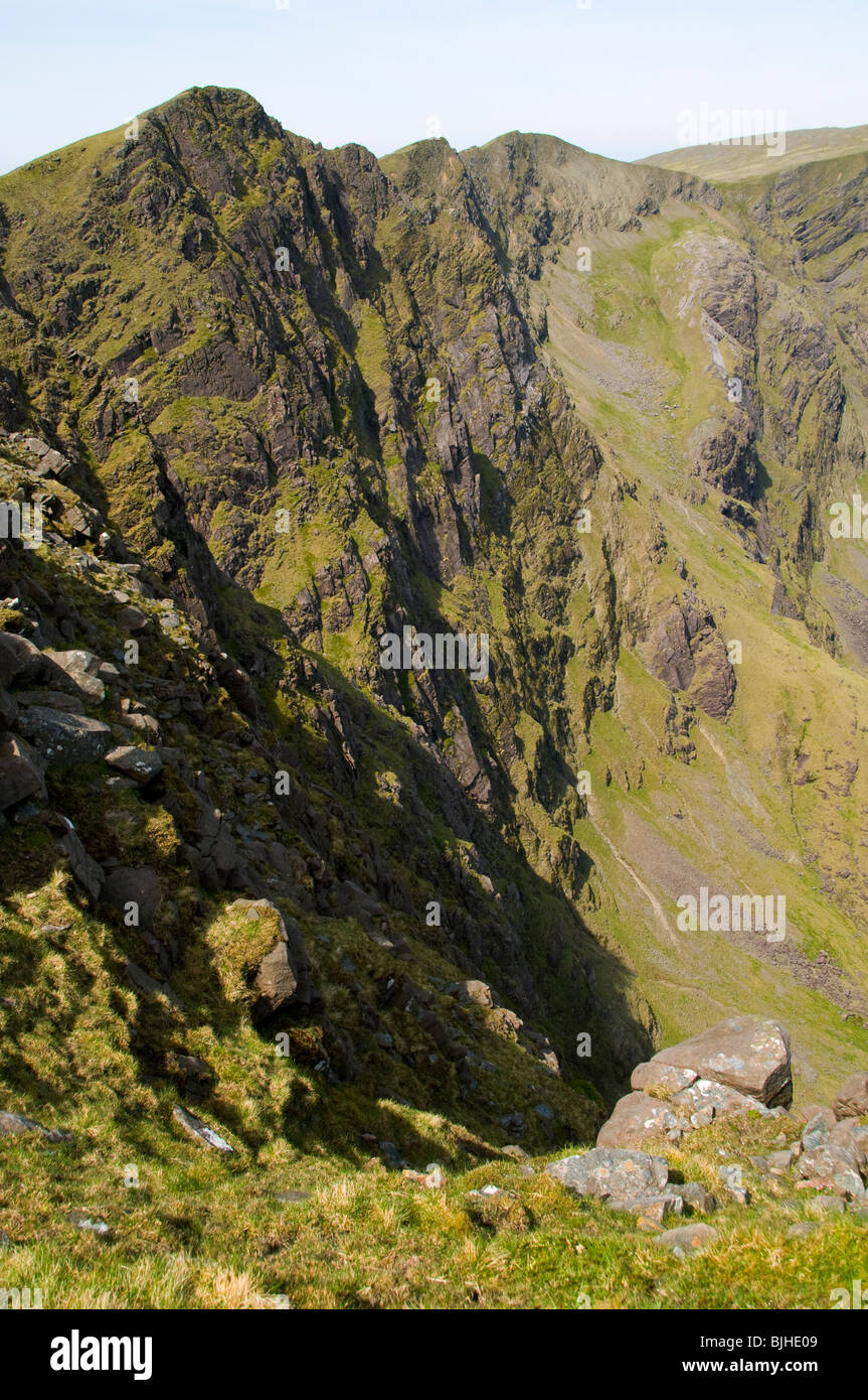 Klippen am Ben Lugmore Ridge, Mweelrea Berg, County Mayo, Irland Stockfoto