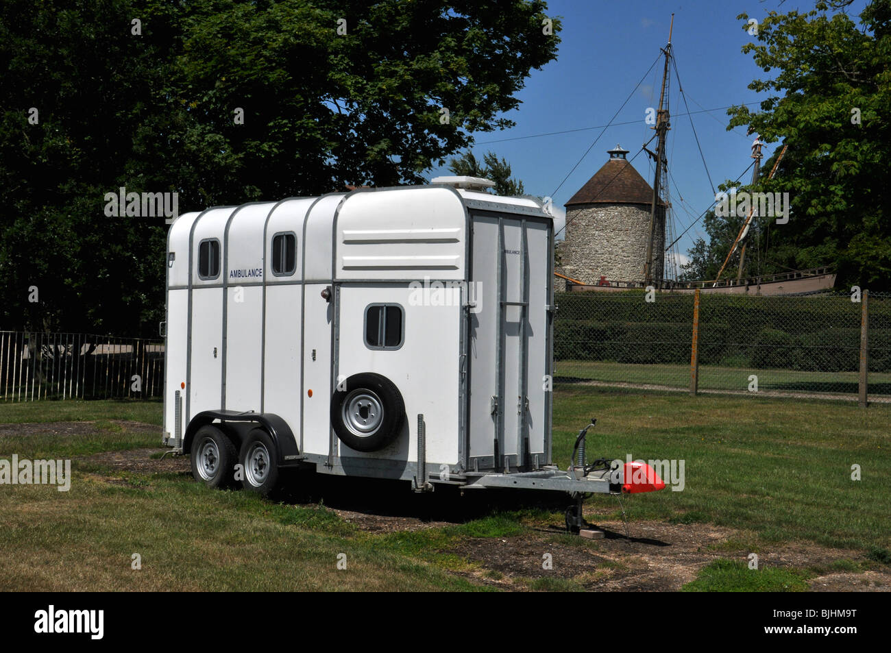 Eine Pferde oder Pferde-Ambulanz, die häufig bei Pferd Rennen oder Studien Veranstaltungen gesehen wird Stockfoto