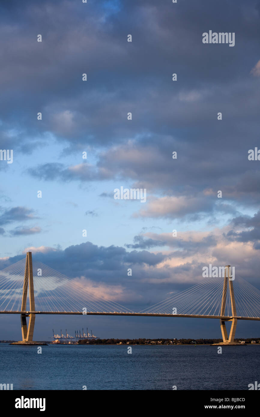 Ravenel Bridge, Cooper River, Charleston, South Carolina, längste Hängebrücke in Nordamerika Stockfoto