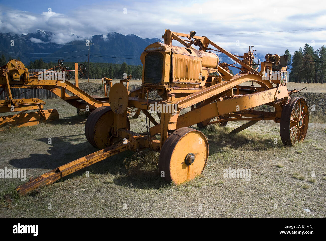 Rosten Landmaschinen auf eine ehemalige britische militärische Festung in British Columbia, Kanada. Stockfoto