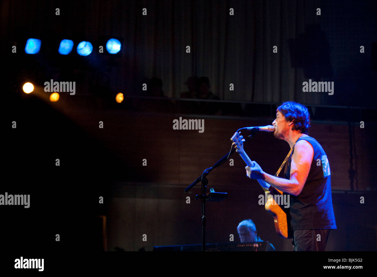 Britischer Sänger und Songwriter Chris Rea live Auftritt in der Konzerthalle im KKL in Luzern, Schweiz, Europa Stockfoto