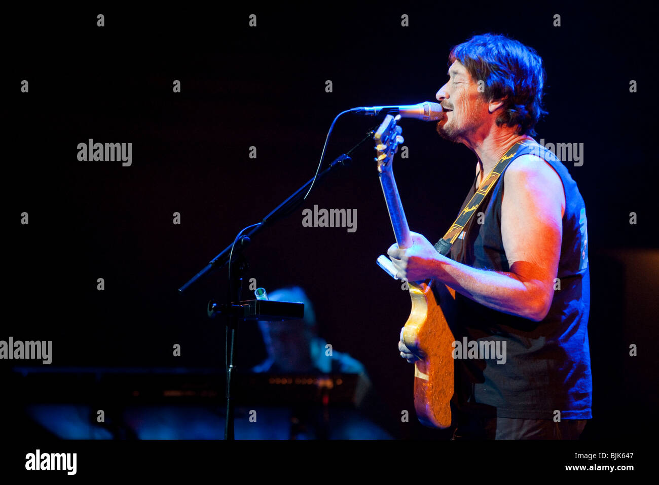 Britischer Sänger und Songwriter Chris Rea live Auftritt in der Konzerthalle im KKL in Luzern, Schweiz, Europa Stockfoto