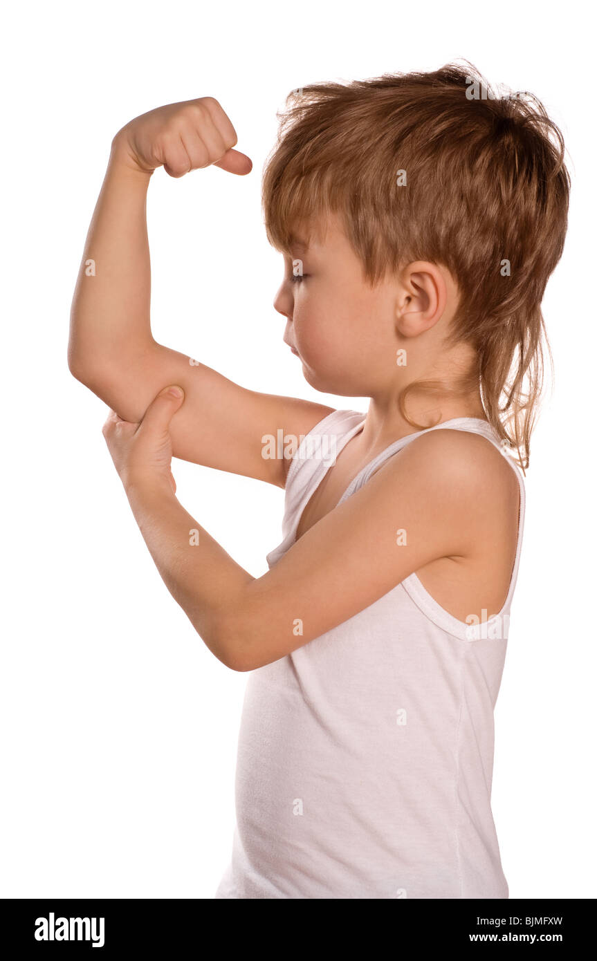 Kleiner Junge Beugen Bizeps Stockfotografie Alamy Kleiner Junge Beugen Bizeps Stockfotografie Alamy