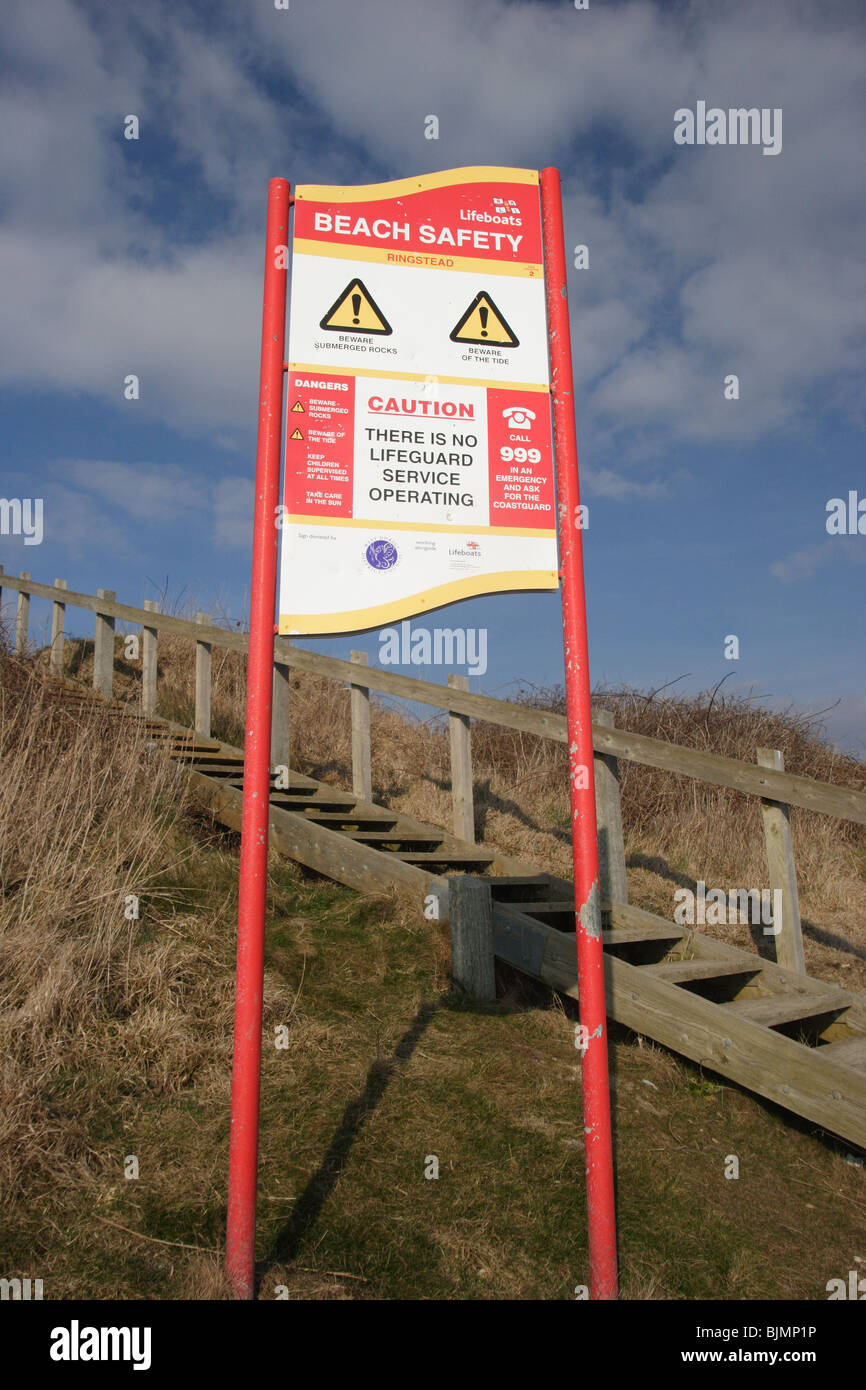 Strand Safty Zeichen, Ringstead Bucht Dorset. Stockfoto