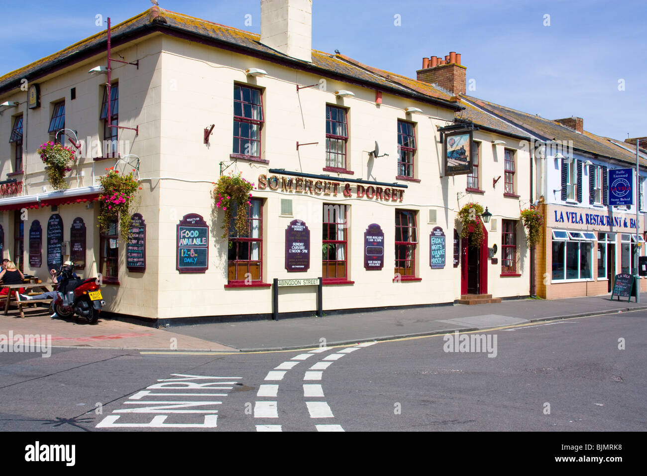 Der Somerset und Dorset Pub. Burnham am Meer Stockfoto