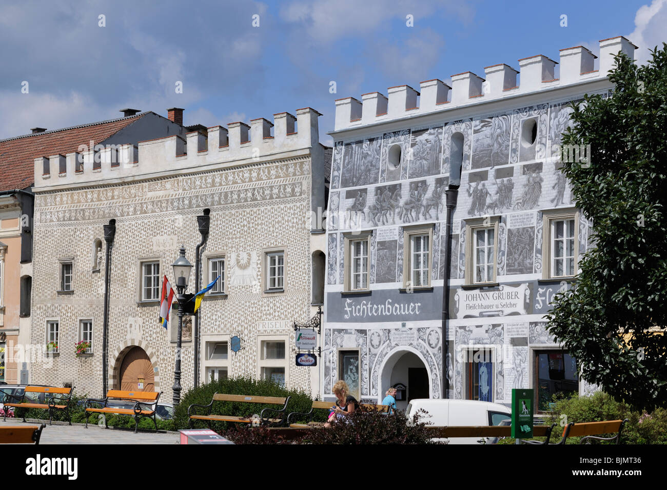 Häuser mit Sgraffito Dekorationen, wichtigsten Platz von Gmünd, Region Waldviertel, Niederösterreich, Österreich Stockfoto