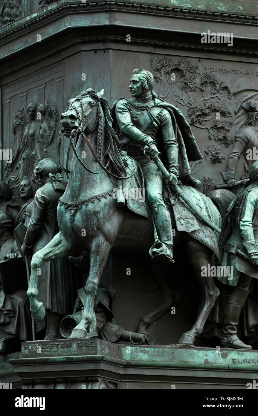 Statue des preußischen Königs Friedrich Unter den Linden in Berlin Deutschland Stockfoto
