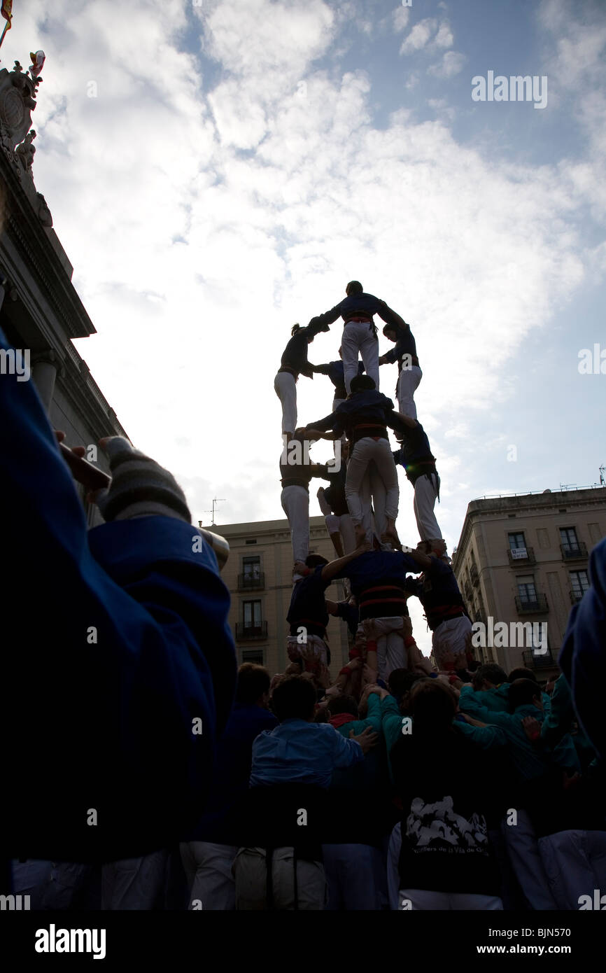 Castellers auf Plaça de Sant Jaume, Barcelona Stockfoto