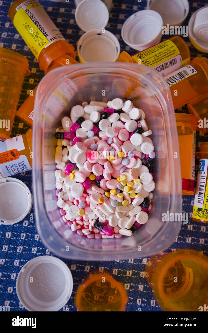 NEW YORK, USA - verschreibungspflichtige Medikamente, Pillen, Kapseln Stockfoto