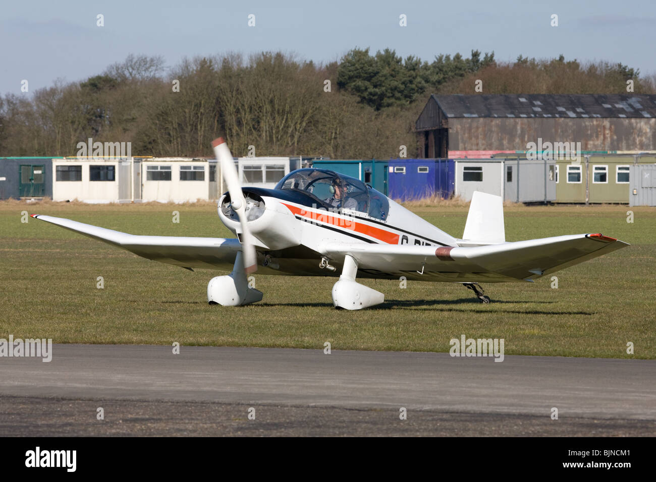 Jodel D120 Paris-Nizza G-DIZO Rollen am Breighton Flugplatz Stockfoto