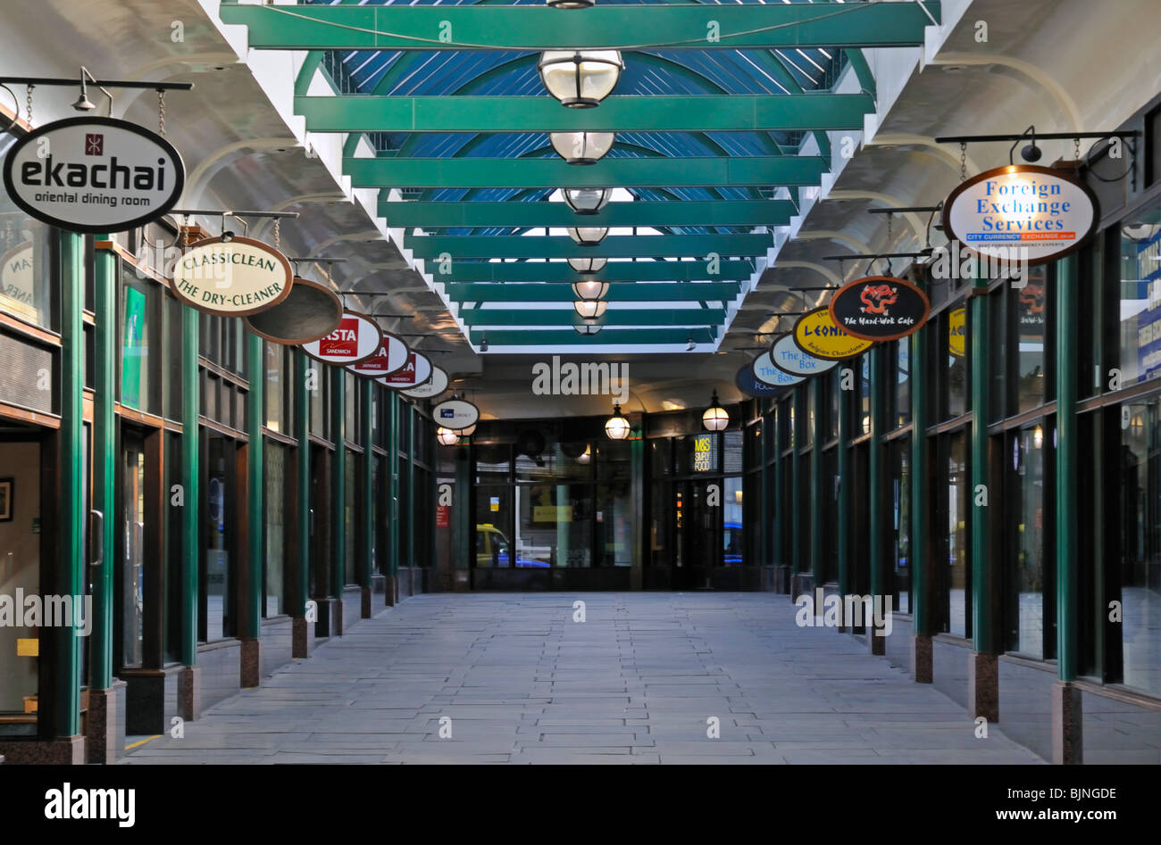 Die Arcade Shopping, Liverpool Street, London EC2M Stockfoto