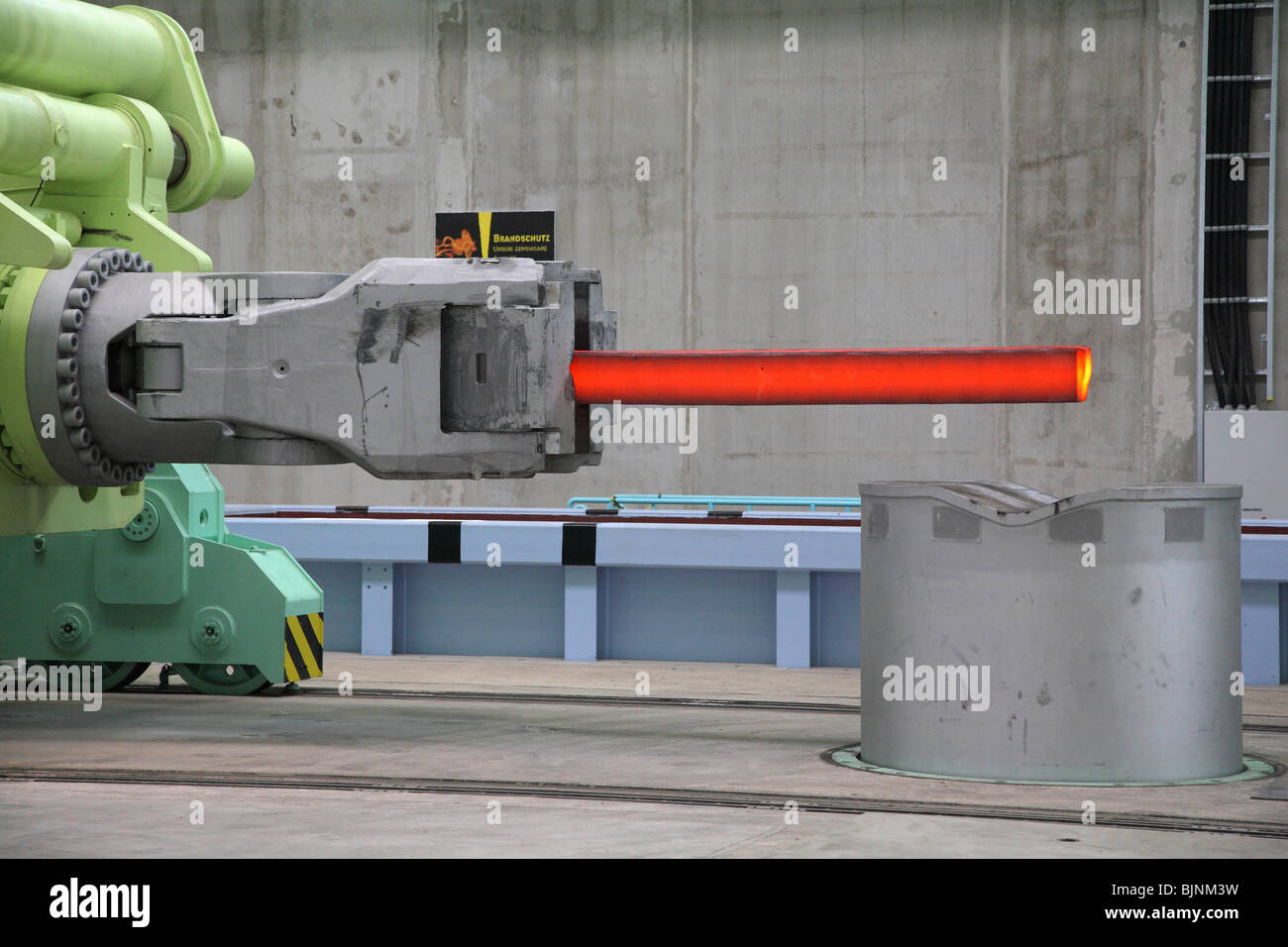 ThyssenKrupp VDM, Hammer-Schmiede, Unna, Deutschland Stockfoto