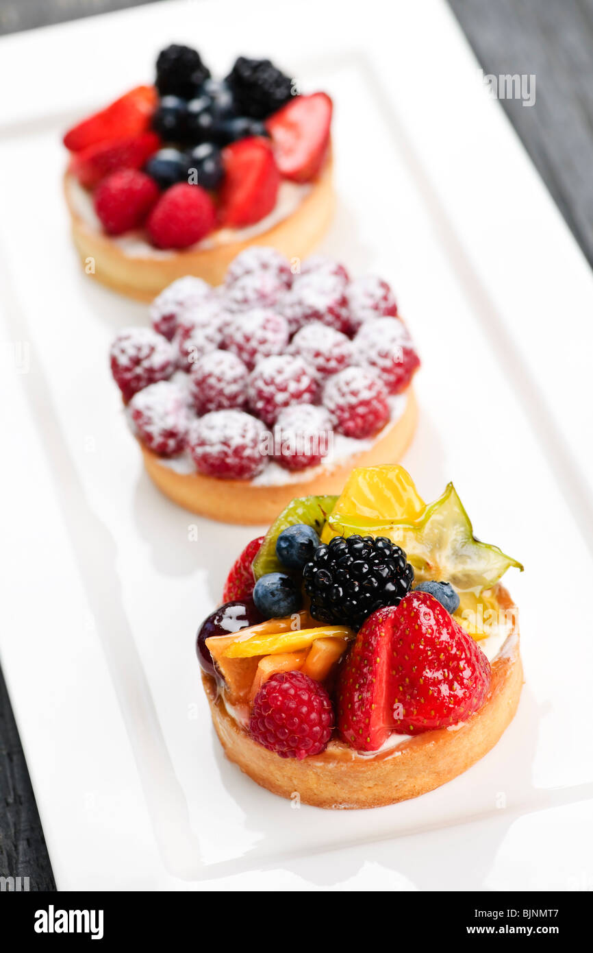 Nahaufnahme von ausgefallenen Gourmet frische Obstkuchen dessert Stockfoto