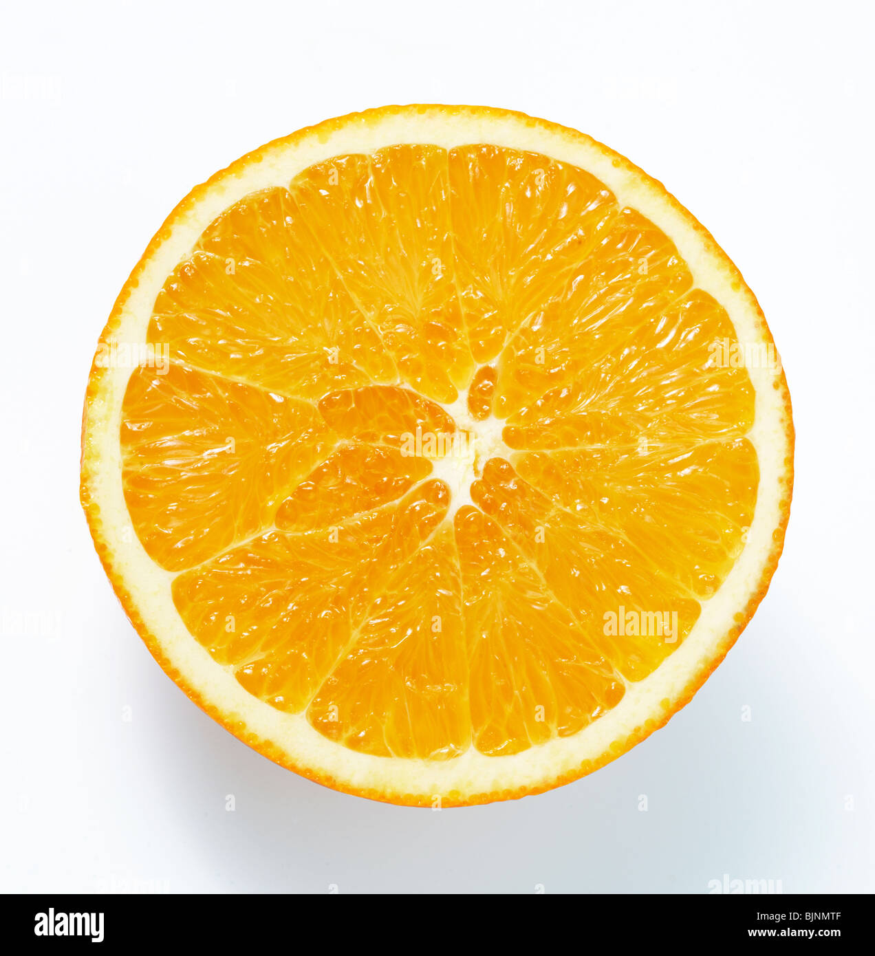 Orange Querschnitt. Die Datei enthält einen Beschneidungspfad