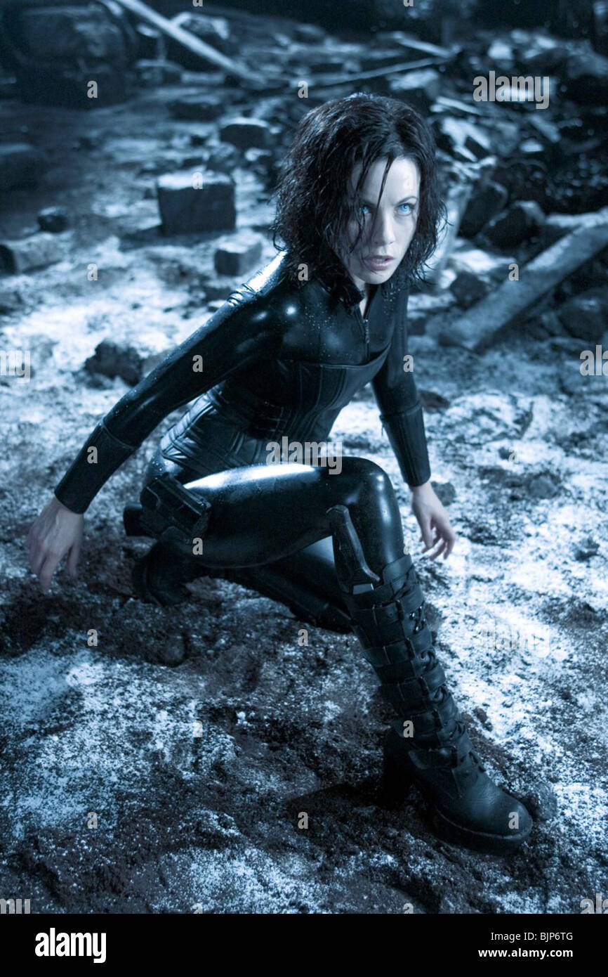 Unterwelt Aufstieg Der Lykaner 2009 Underworld 3 Alt Rhona Mitra Patrick Tatopoulos Dir Lyca 012 Stockfotografie Alamy