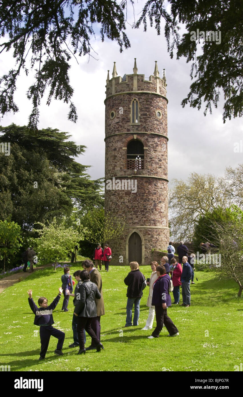 Der Turm im Jahre 1764 in Goldney Hall Garden jährliche öffentliche offenen Tag der Universität Bristol South West England UK Stockfoto